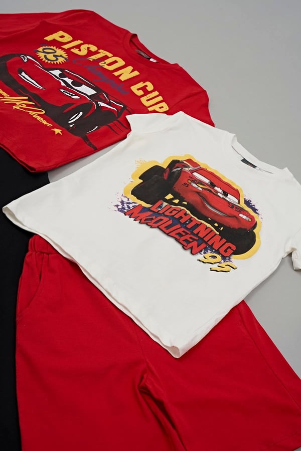 4lu-mcqueen-baskili-tshirt-sort-pantol-4b03-4.jpg
