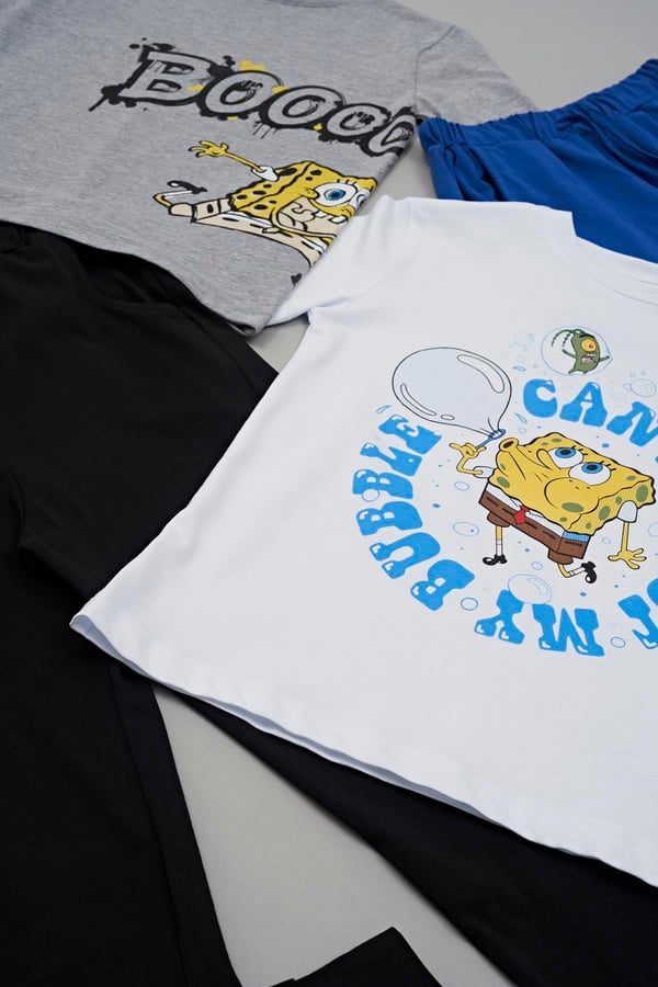 4lu-sunger-bob-baskili-tshirt-sort-pan-3ffe0f.jpg