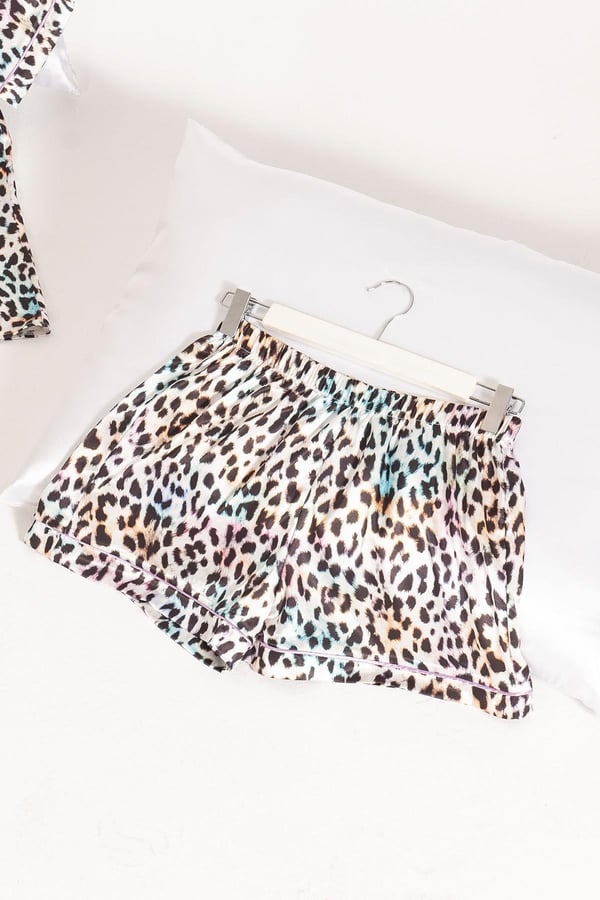 5li-leopar-desenli-saten-pijama-sort-t-d11-83.jpg