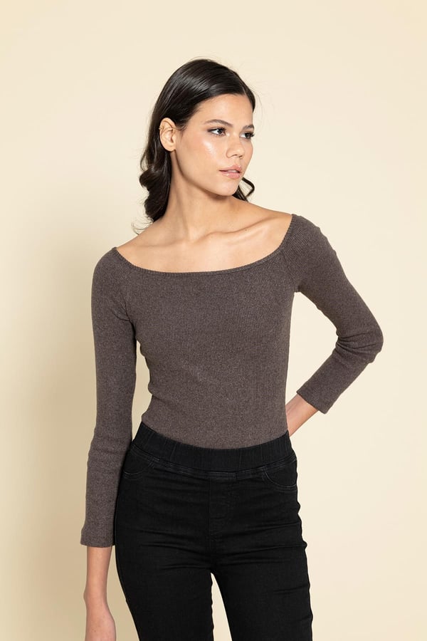 acik-yaka-kaskorse-citcitli-tas-rengi--8b50-b.jpg