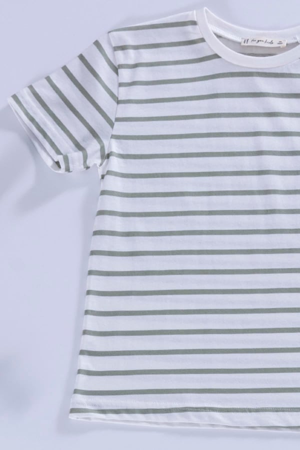 cizgili-tshirt-sort-yesil-takim-e1ce0b.jpg