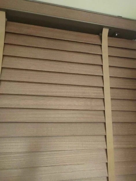 Ahşap Jaluzi Perdeler Koyu Ceviz Acı Kahve - 50mm Modern Ahşap Jaluzi Perde - Ev ve Ofis İçin %100 Doğal Ihlamur Ağacı SJ-510