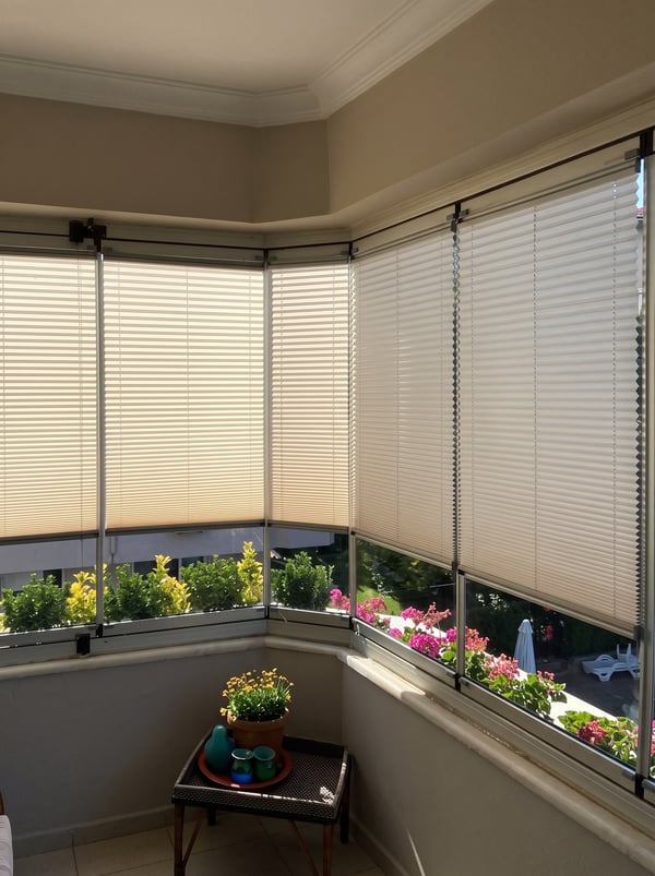 Perla Serisi Plise Perde Perla Serisi Özel Ölçü Plise Krem Perde - Cam Balkon ve Pencere Uyumlu