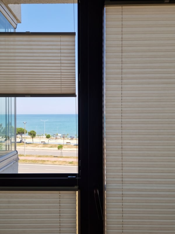 Perla Serisi Plise Perde Perla Serisi Özel Ölçü Plise Krem Perde - Cam Balkon ve Pencere Uyumlu