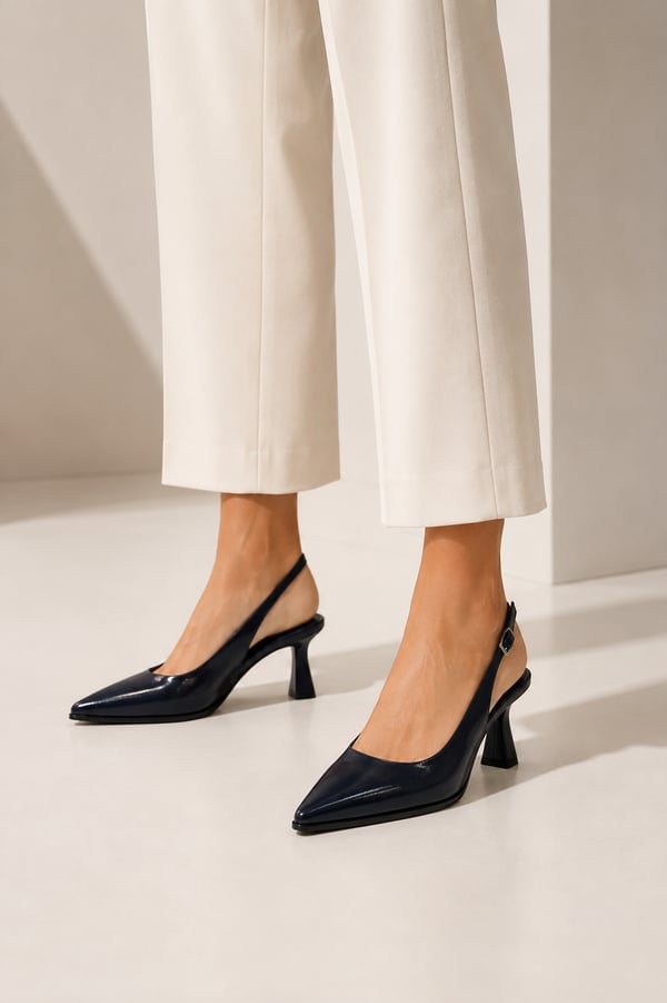 CELINE Kadın Lacivert Sivri Burun Kırışık Rugan Slingback Tokalı 7 Cm İnce Topuklu Ayakkabı