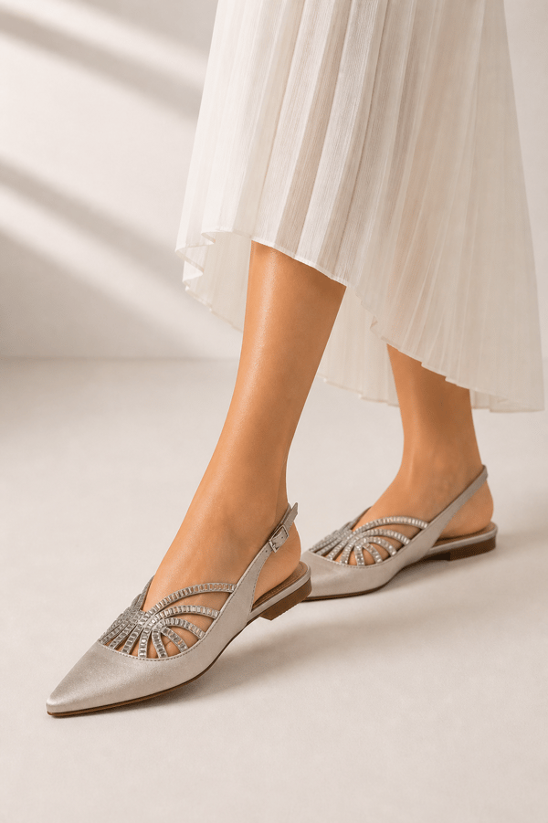 CERSEI Kadın Taş İşlemeli Sivri Burun Slingback Babet Ayakkabı