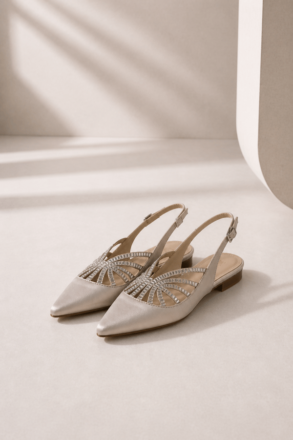 CERSEI Kadın Taş İşlemeli Sivri Burun Slingback Babet Ayakkabı