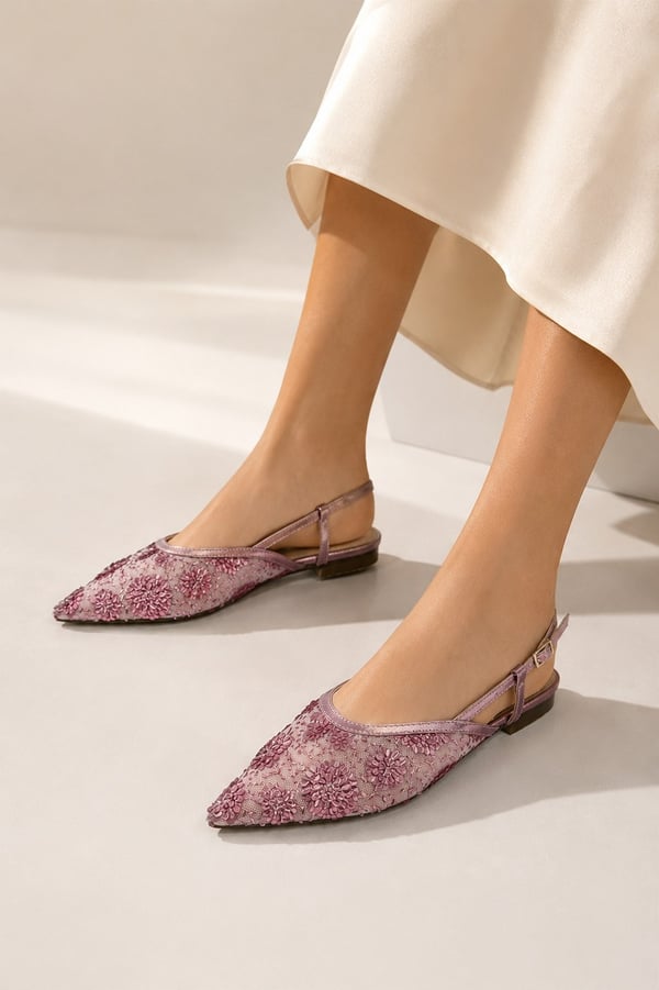 EFTELYA Kadın Pembe Çiçek İşlemeli Tül Sivri Burun Slingback Babet Ayakkabı