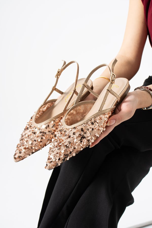 LERINA Kadın Bej Sivri Burun Slingback Pul Payet Detaylı Düz Taban Babet Ayakkabı