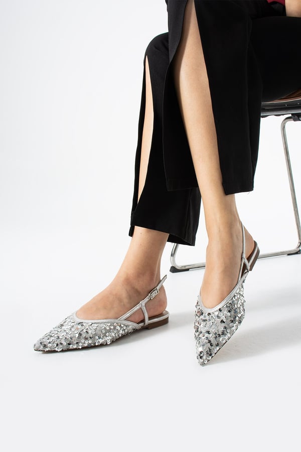 LERINA Kadın Gümüş Sivri Burun Slingback Pul Payet Detaylı Düz Taban Babet Ayakkabı