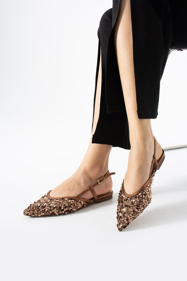 LERINA Kadın Kahve Sivri Burun Slingback Pul Payet Detaylı Düz Taban Babet Ayakkabı