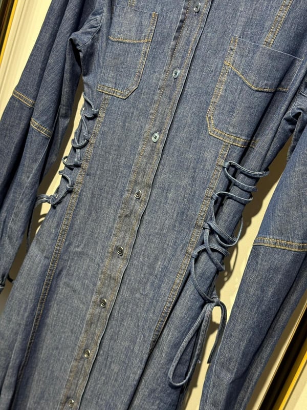 EXQUİSE Arnaude Yandan Bağcık Detaylı Uzun Denim Elbise
