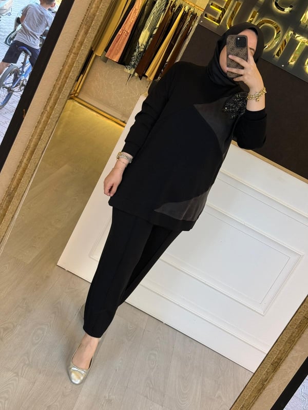 FUAT GÜRSEN Payet İşlemeli Tunik Pantolon Takım