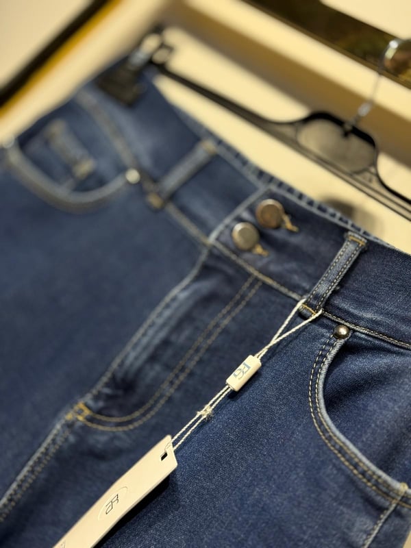 FUAT GÜRSEN Taş İşleme Detaylı Jeans Pantolon