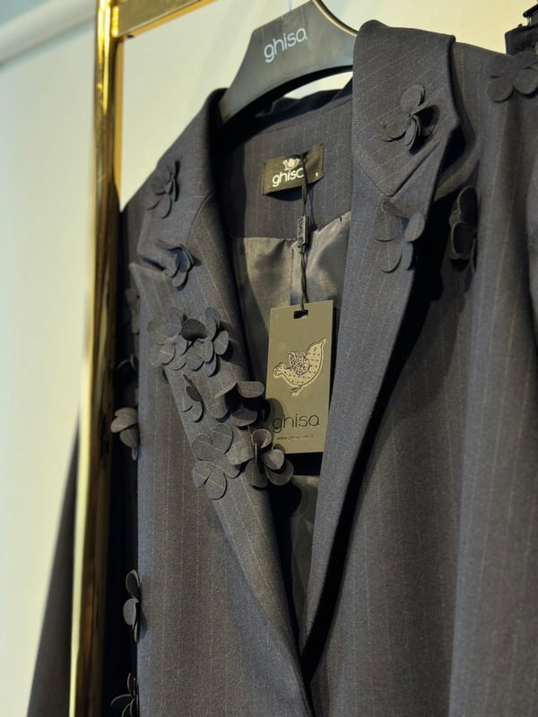 GHİSA Çiçek İşlemeli Blazer Ceket - Etek Takım