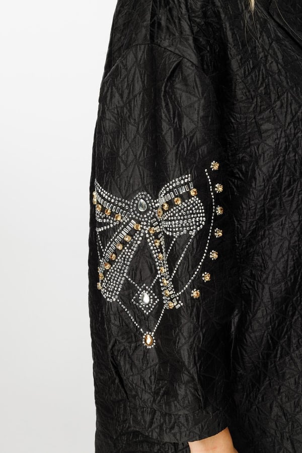 GHİSA SIRT TAŞ DETAYLI BLAZER CEKET