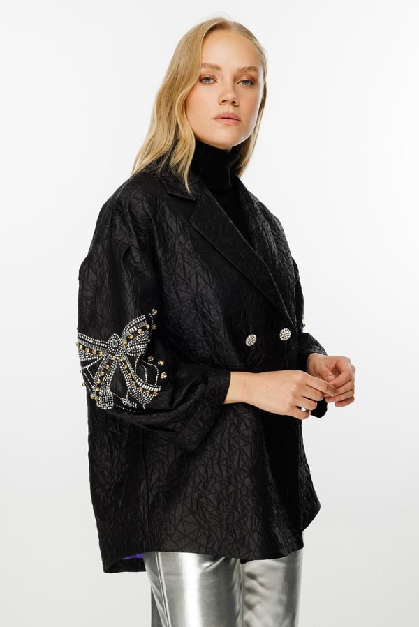 GHİSA SIRT TAŞ DETAYLI BLAZER CEKET