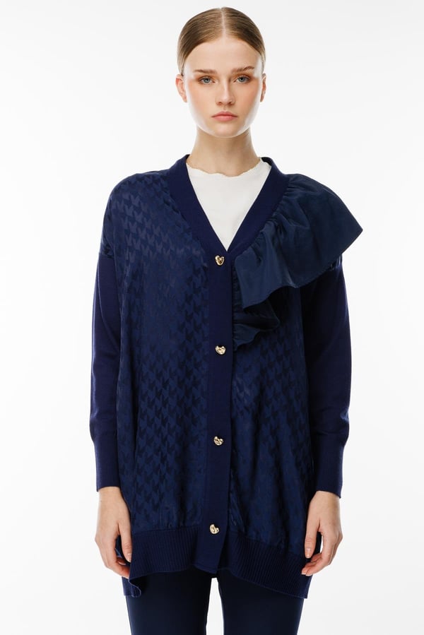 GHİSA YAKA DETAYLI HIRKA