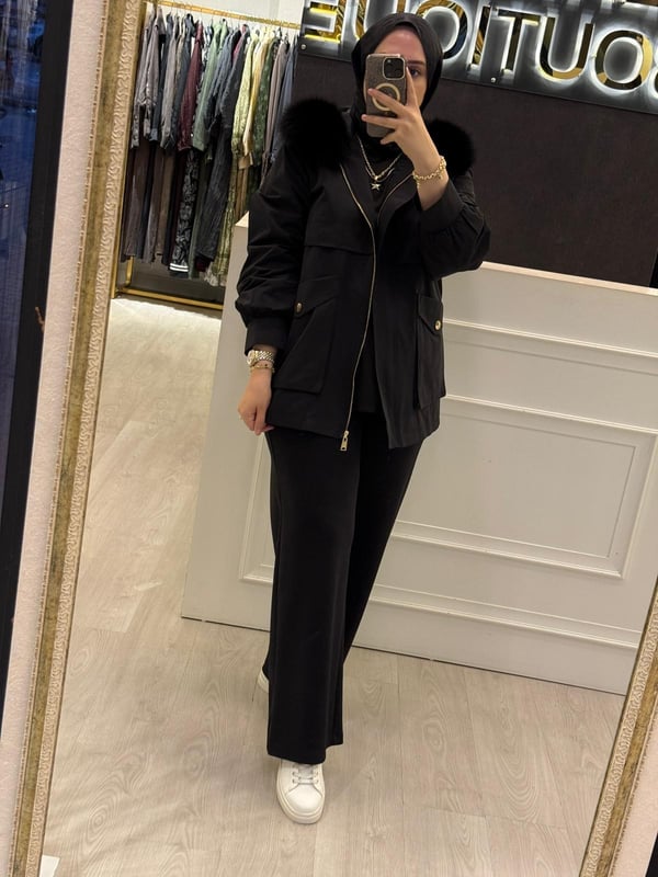 LİSA EXCLUSİVE Kürklü Çıt Kısa Trenç