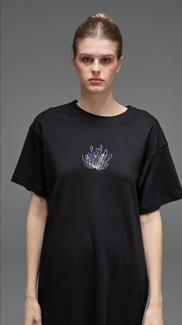LİSA EXCLUSİVE Parlak Detay Basic Tshirt