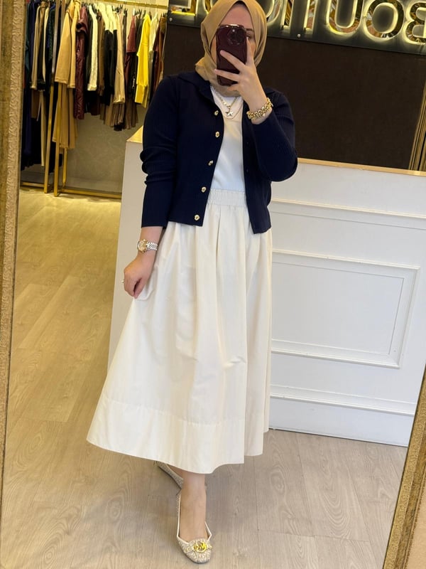 MİSSEMRAMİSS Belle Noir Midi Gold Düğmeli Merserize Hırka