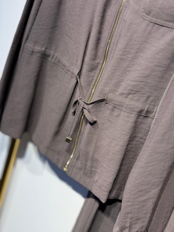 NUSS Belden Bağalamlı Önden Fermuarlı Gold Detay Tasarım Tunik Pantolon Takım