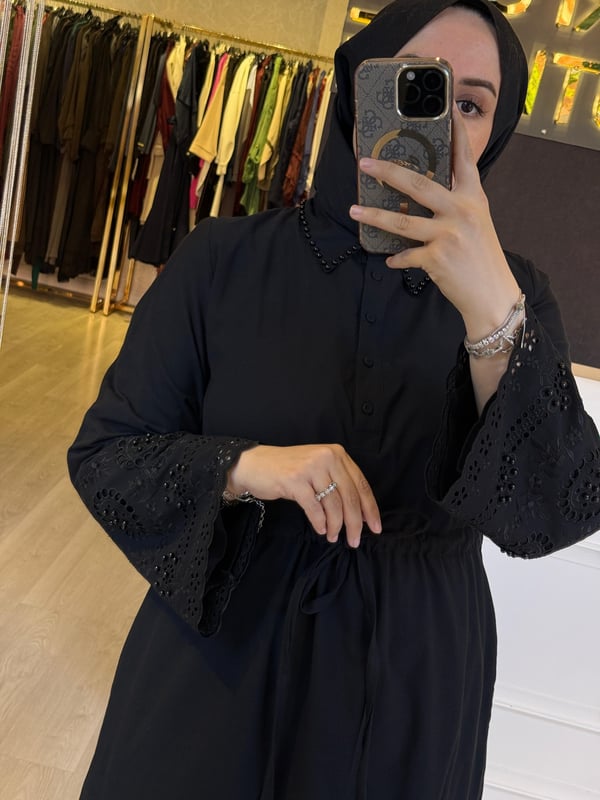Sİ Design my8 5024 Yaka Top boncuk İşlemeli Kol Nakışlı Uzun Elbise