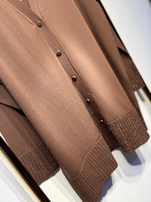 TIĞ TRİKO Eteği Simli Önden Düğmeli Rayon Hırka