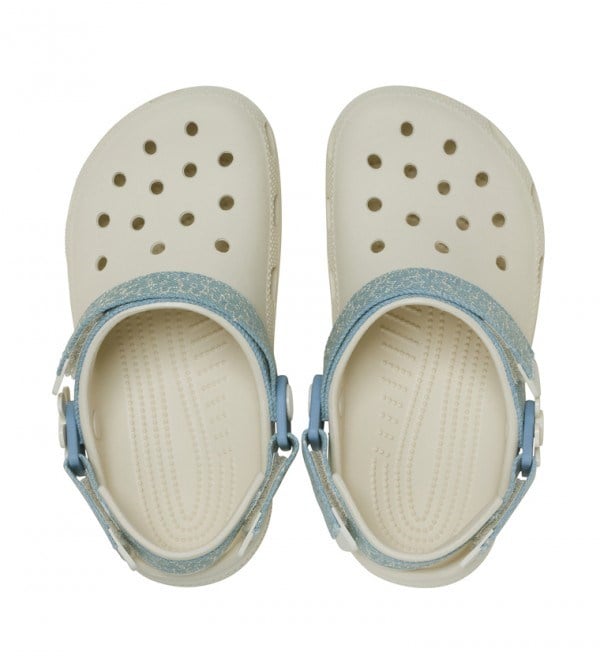 Crocs Clsc Dnm Flwr Adj BackstrapCgK Kırık Beyaz Kız Çocuk Terlik