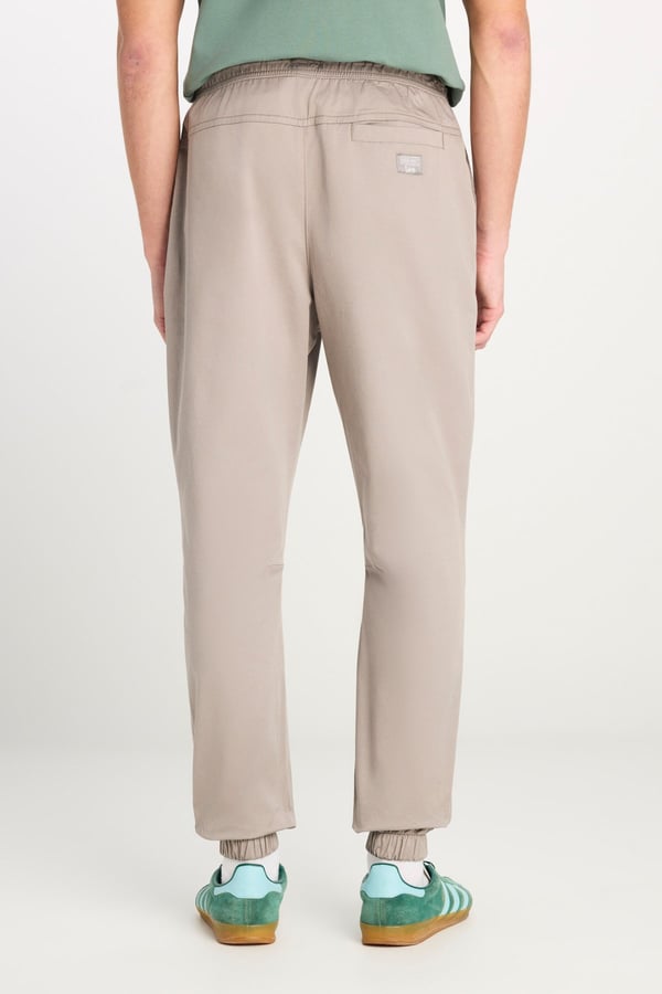 Lee Jogger Non Denim Pantolon Gri Erkek Pantolon