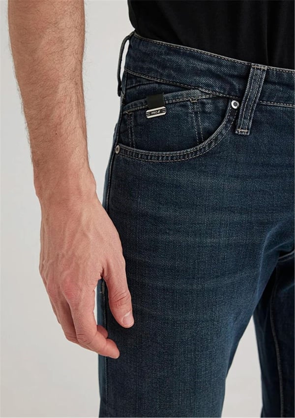 Mavi JAKE Mavi Pro Koyu Puslu Comfort Denim Erkek Kot Pantolon