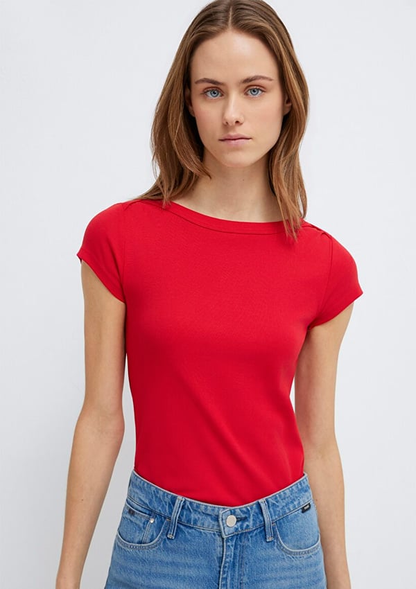 Mavi KISA KOLLU BASIC TİŞÖRT Acı Kırmızı Kırmızı Kadın T-Shirt