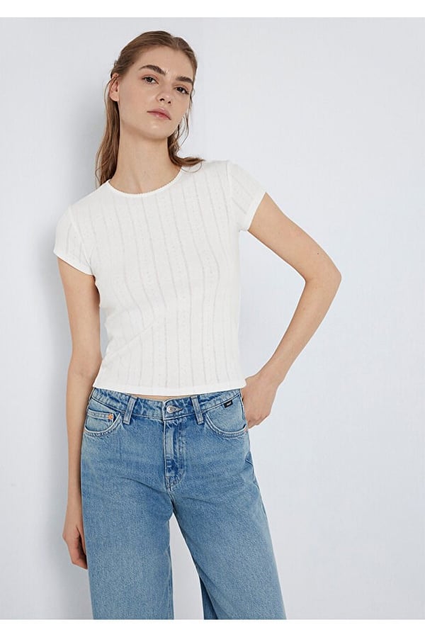 Mavi KISA KOLLU BASIC TİŞÖRT Kırık Beyaz Beyaz Kadın T-Shirt
