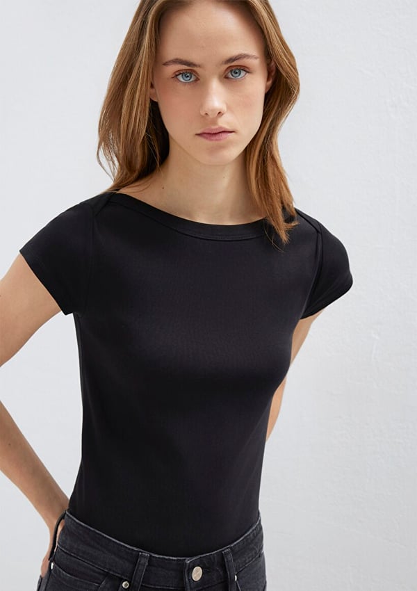 Mavi KISA KOLLU BASIC TİŞÖRT Siyah Siyah Kadın T-Shirt
