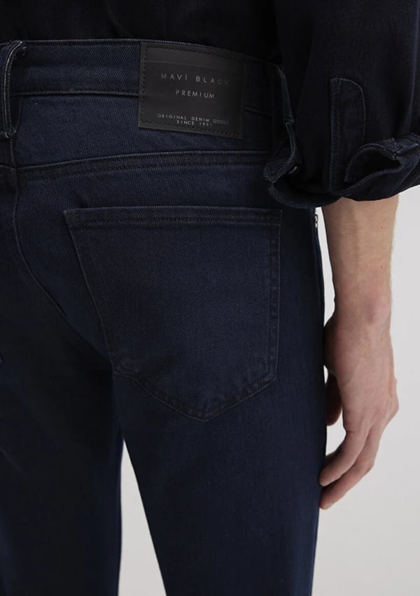 Mavi KVNc Dark Midnight Mavi Black Lacivert Erkek Kot Pantolon
