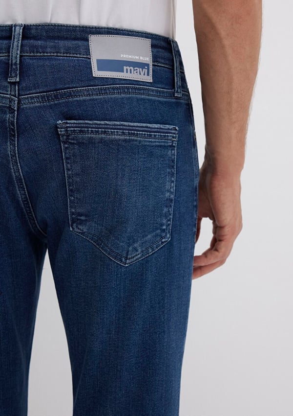 Mavi MARTIN Premium Blue Gölgeli Koyu Mavi Denim Erkek Kot Pantolon