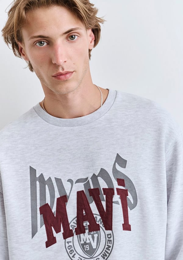 Mavi MAVi BASKiLi SWEATSHiRT Kar Melanj Beyaz Erkek Sweatshirt