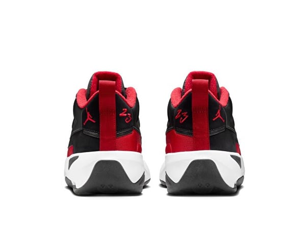 Nike JORDAN MAX AURA 7 Siyah Erkek Basketbol Ayakkabısı