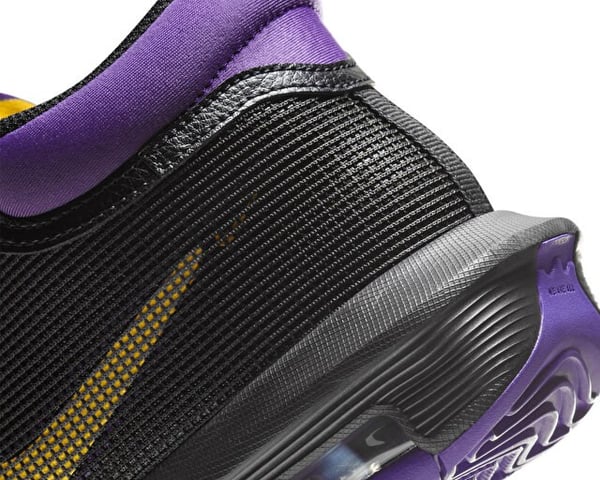 Nike LEBRON WITNESS VIII Siyah Erkek Basketbol Ayakkabısı