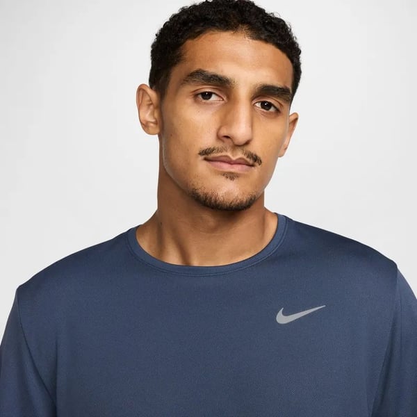 Nike M NK DF UV MILER SS Saks Erkek T-Shirt