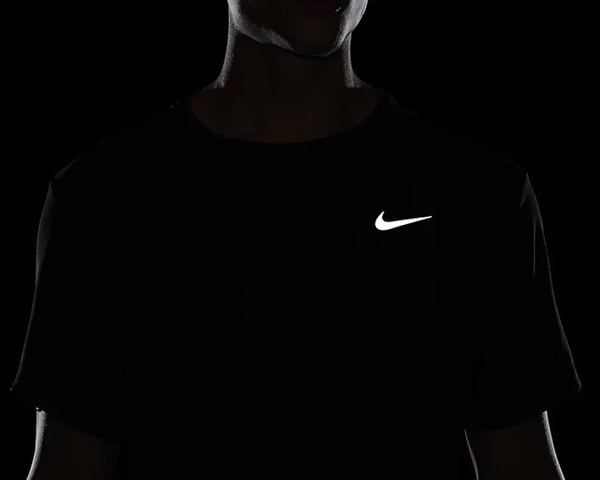 Nike M NK DF UV MILER SS Siyah Erkek T-Shirt