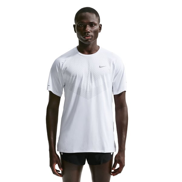 Nike M NK DFADV STRIDE SS TOP Beyaz Erkek T-Shirt