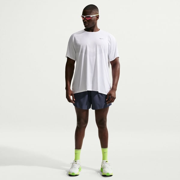 Nike M NK DFADV STRIDE SS TOP Beyaz Erkek T-Shirt