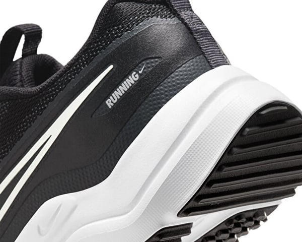 Nike NIKE COSMIC RUNNER (GS) Siyah Unisex Çocuk Günlük Spor Ayakkabı