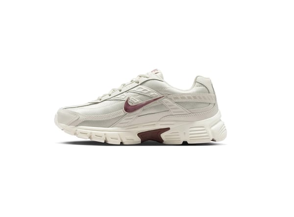 Nike Nike Initiator Kırık Beyaz Kadın Günlük Spor Ayakkabı