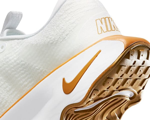 Nike NIKE MOTIVA Beyaz Erkek Antrenman Ayakkabısı