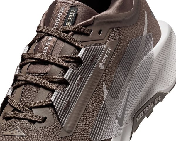 Nike NIKE PEGASUS TRAIL 5 GTX Kahverengi Erkek Koşu Ayakkabısı