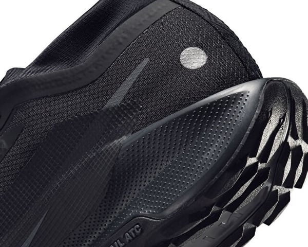 Nike NIKE PEGASUS TRAIL 5 GTX Siyah Erkek Koşu Ayakkabısı