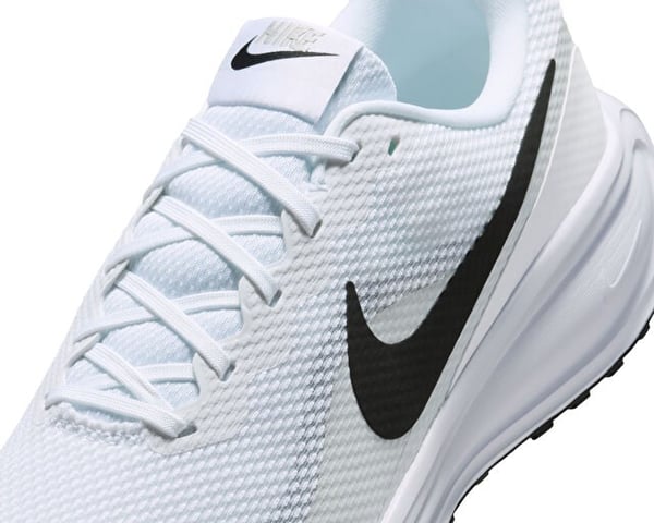 Nike Nike Revolution 8 Beyaz Erkek Günlük Spor Ayakkabı
