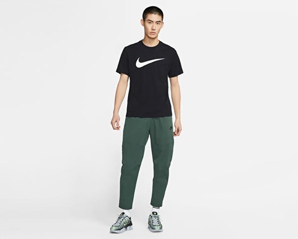 Nike Nike Sportswear Swoosh T-Shirt Siyah Erkek T-Shirt